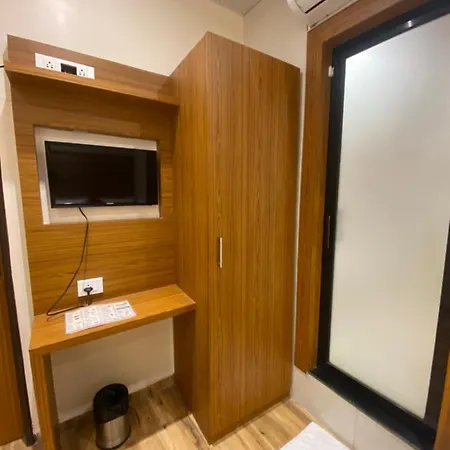 Hotel Bkc Inn - Near Trade Center, Visa Consulate Mumbai Exterior photo