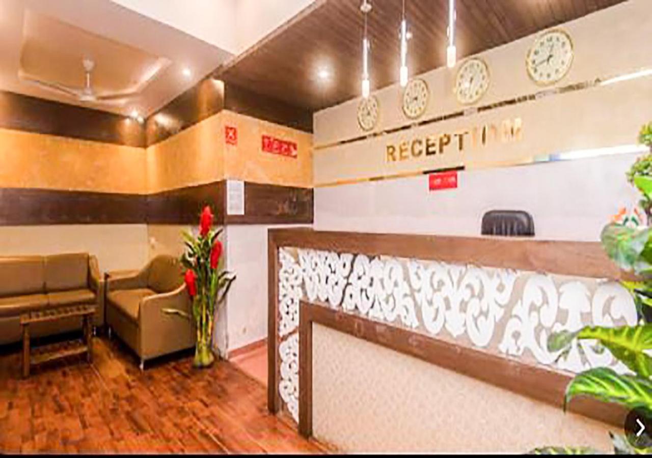 Bkc - Near Trade Center, Visa Consulate होटल