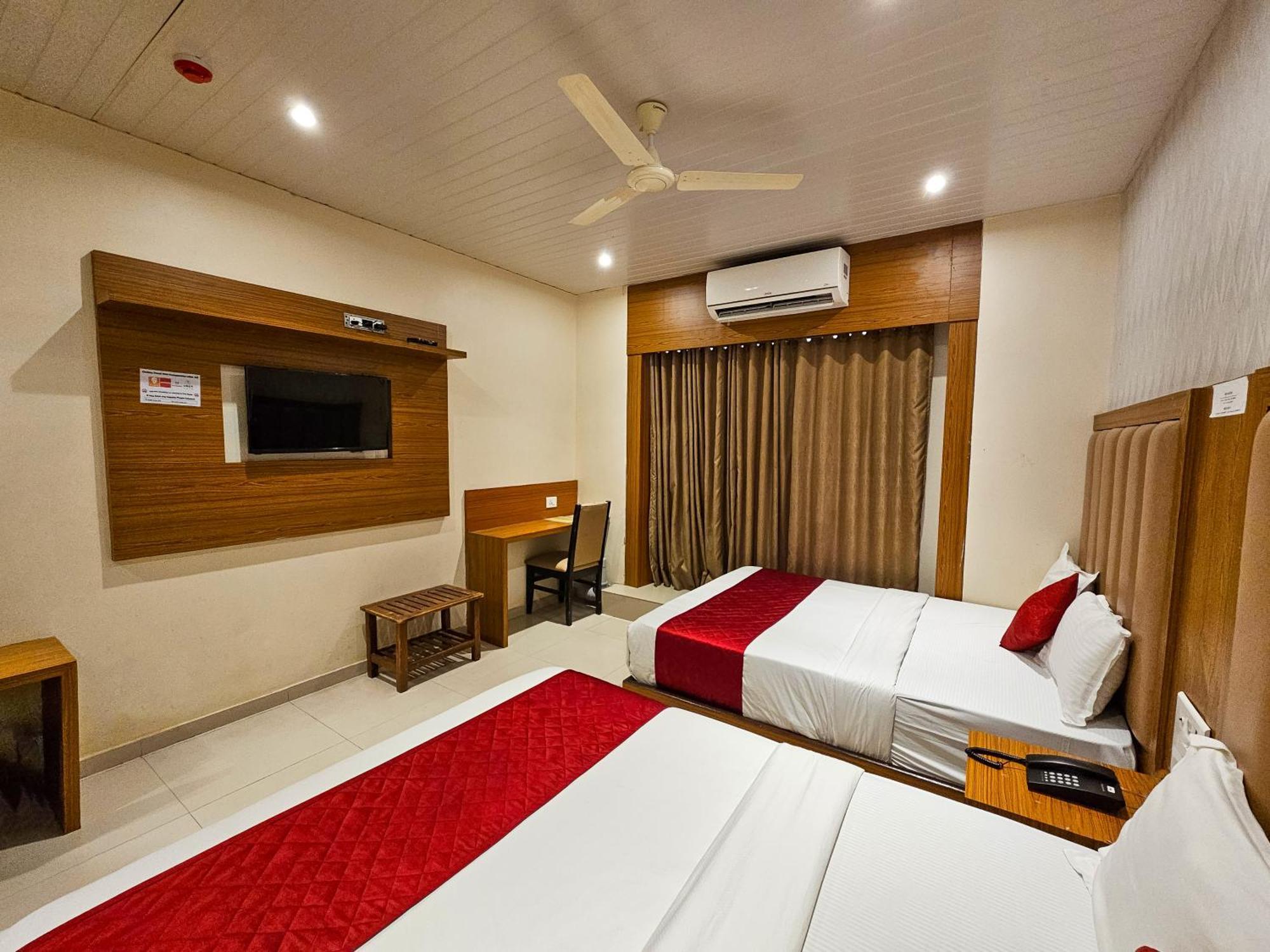 Bkc - Near Trade Center, Visa Consulate Hotel 3*